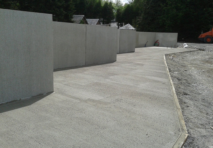 Réalisation d’un accès extérieur en béton à Pau par SARL DSR Construction